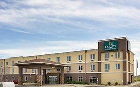 Quality Inn & Suites Minot North